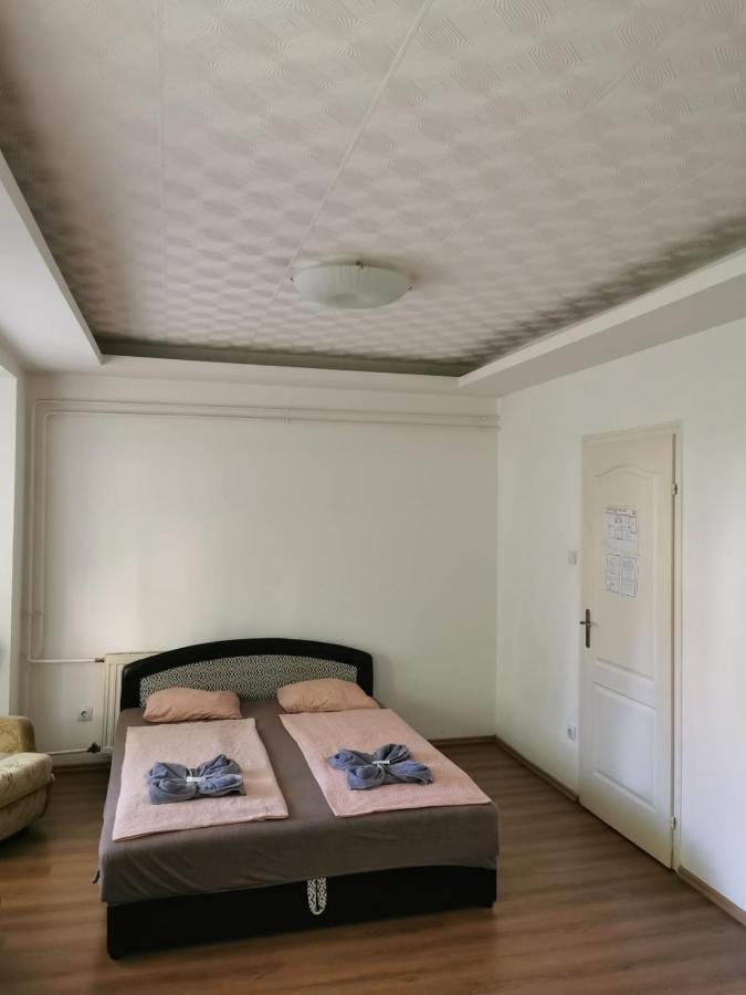 Carmen Pension Budapest Exterior foto